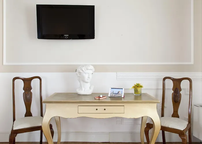 Couette-café Palazzo Lombardo 3*