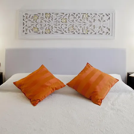 Palazzo Lombardo Bed & Breakfast 2*