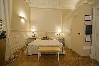 Palazzo Lombardo Bed & Breakfast Florence
