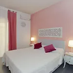 Palazzo Lombardo Bed and Breakfast 3*