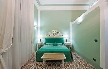 Palazzo Lombardo 3*