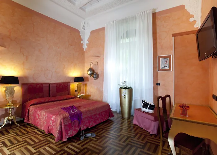 Bed & Breakfast Palazzo Lombardo 3*
