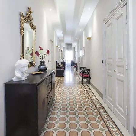Oda ve Kahvaltı Palazzo Lombardo 2*